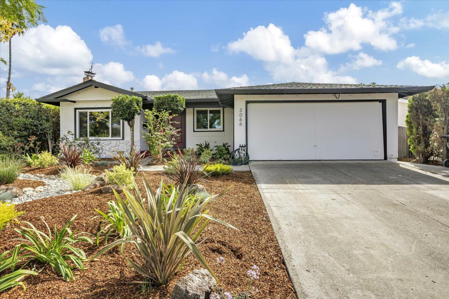 3066 Baronscourt Way  San Jose CA 95132 photo