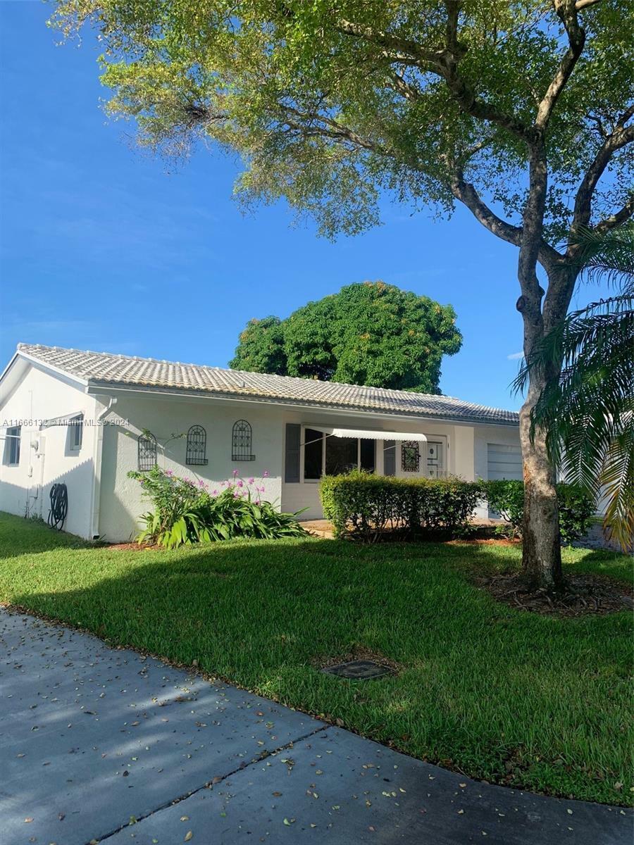 Property Photo:  1107 NW 89th Ave  FL 33322 