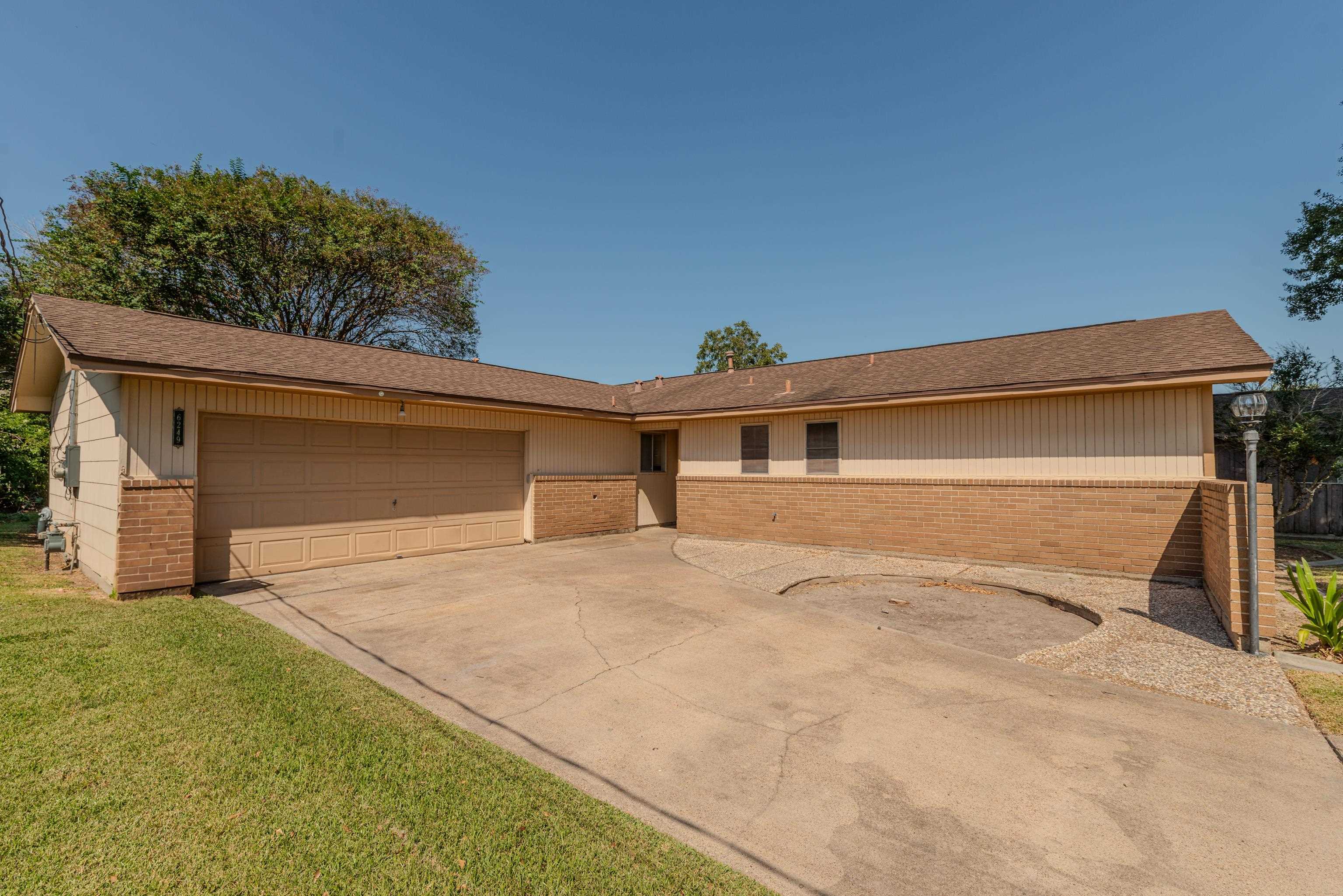 Property Photo:  6249 Capitol  TX 77619 