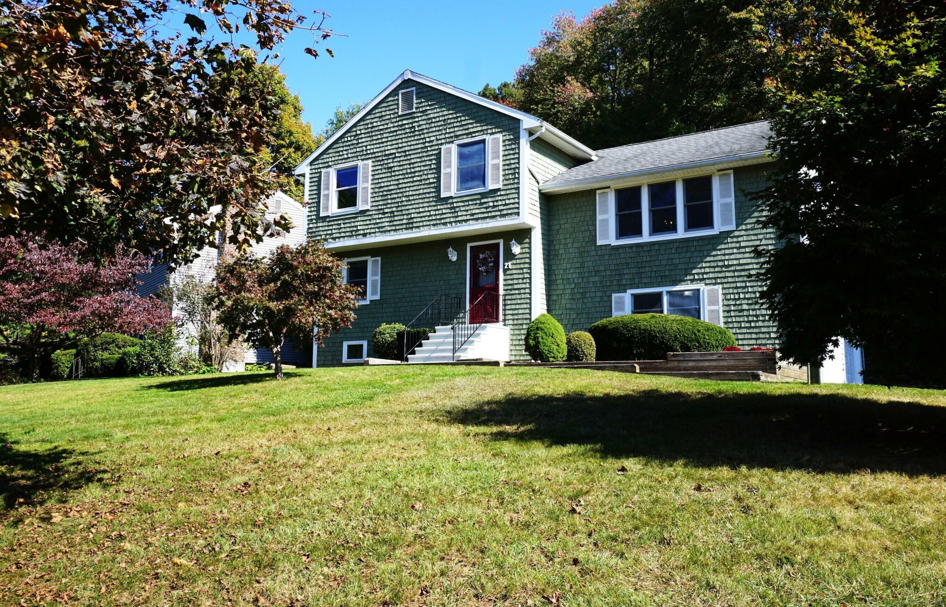 21 Woodside Drive  Farmington CT 06085 photo