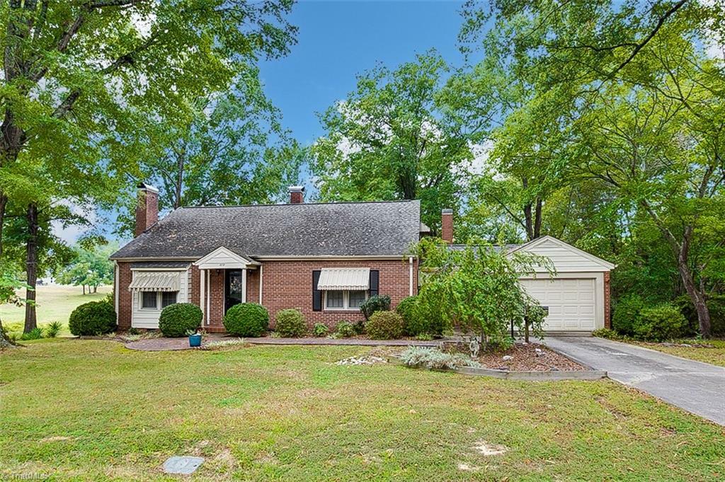 Property Photo:  373 Broad Street  NC 27316 