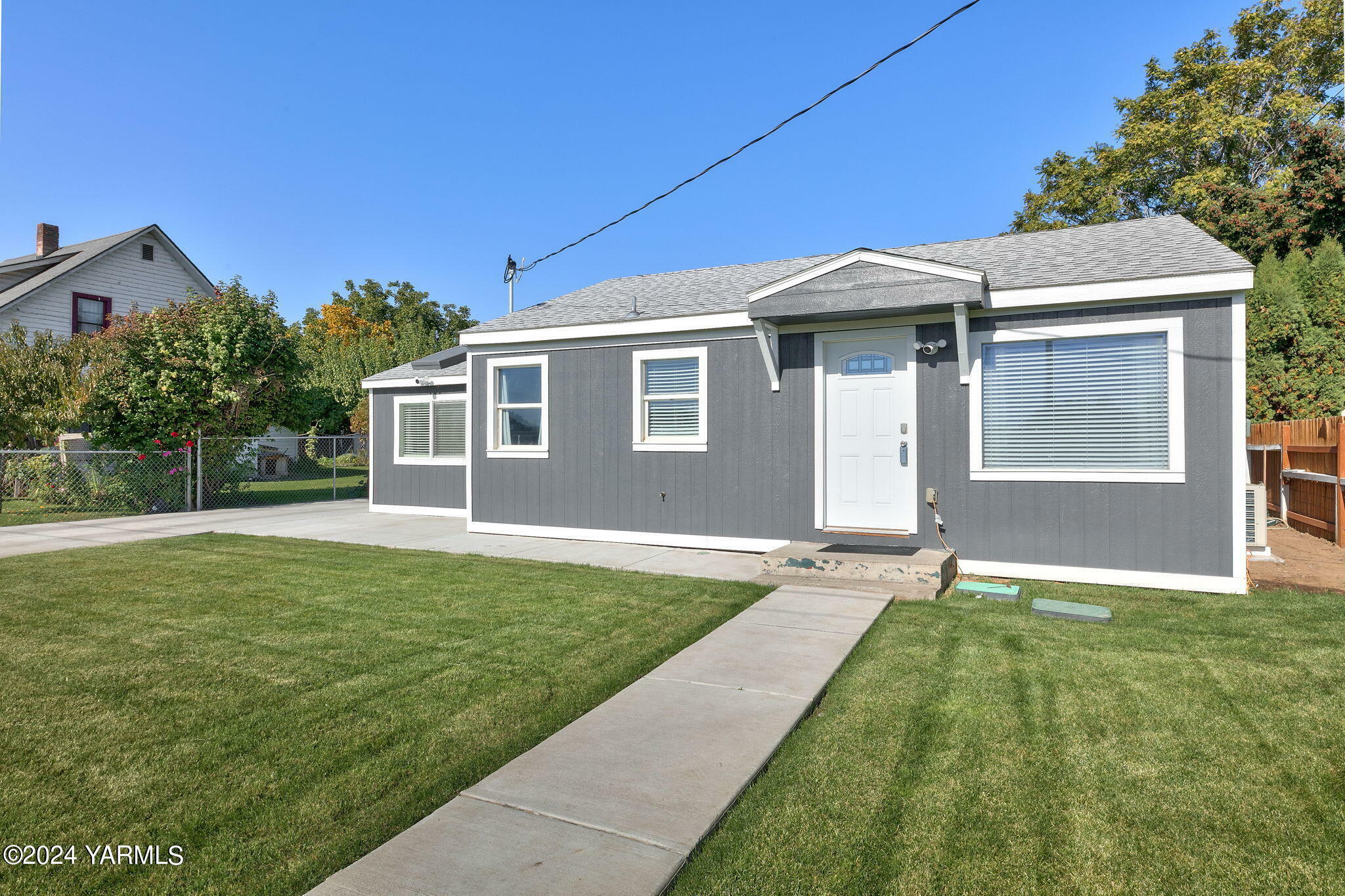 313 Murphy Ln  Yakima WA 98901 photo