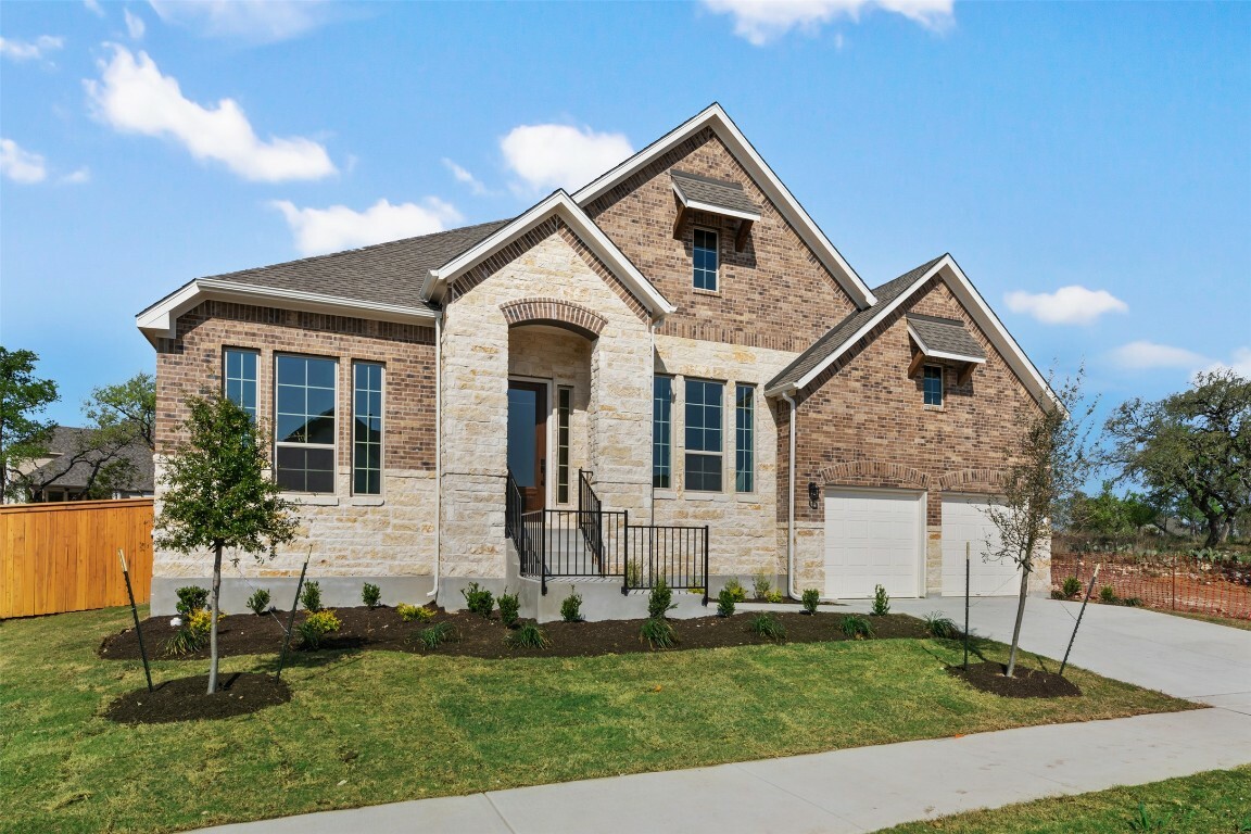Property Photo: 117 Cherokee Sedge Path TX 78666