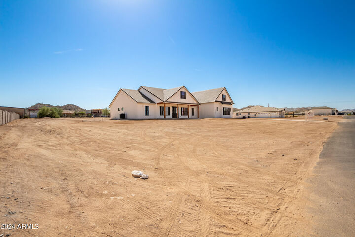Property Photo: 3001 W Sun Beam Lane AZ 85142
