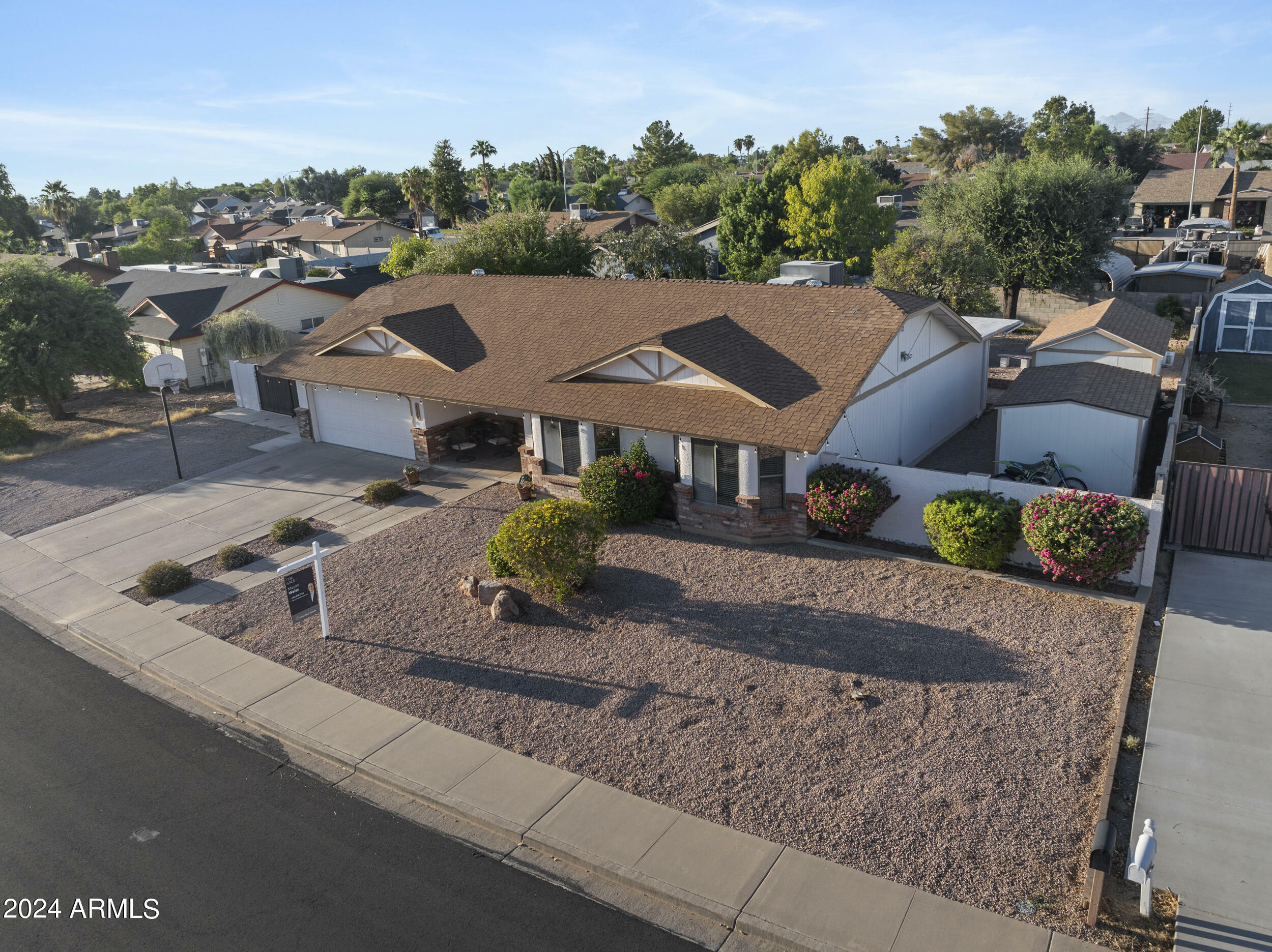 Property Photo:  5540 E Dolphin Avenue  AZ 85206 