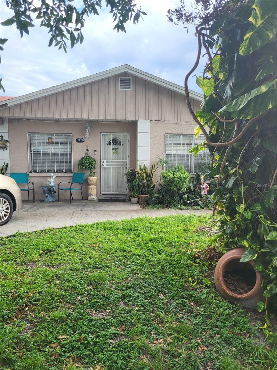 Property Photo:  2722 W Union Street 1/2  FL 33607 