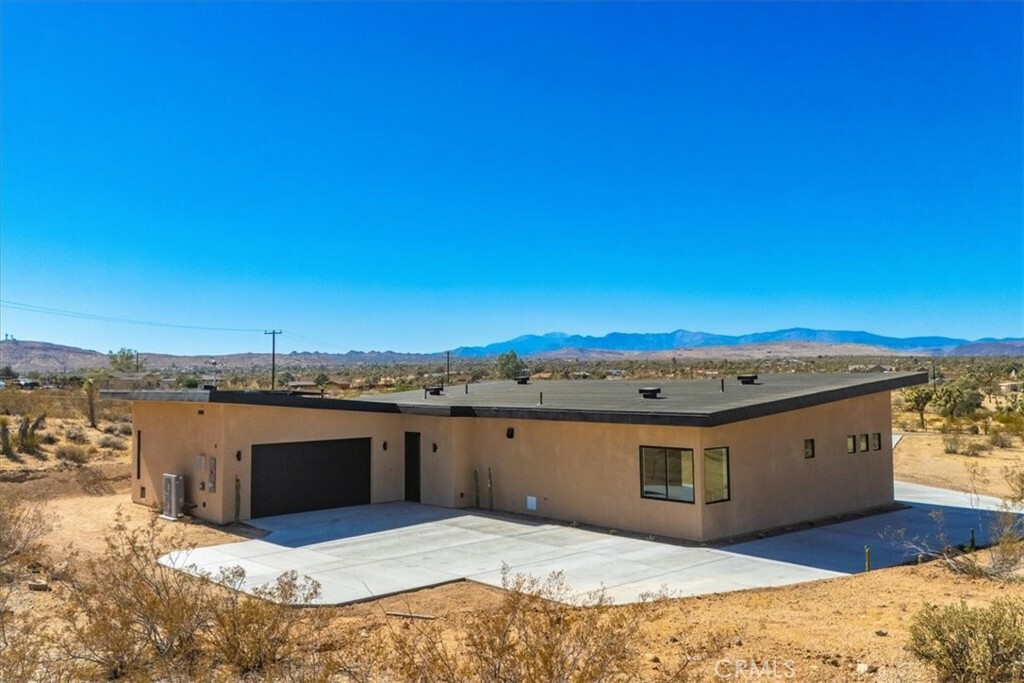 4273 Inez Avenue  Yucca Valley CA 92284 photo