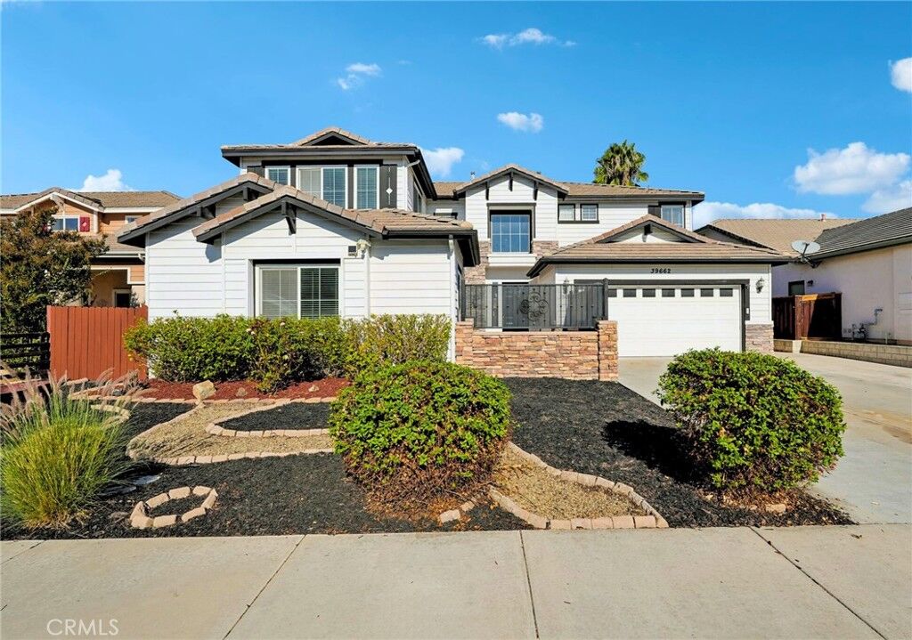 Property Photo:  39662 Breezy Meadow Street  CA 92563 