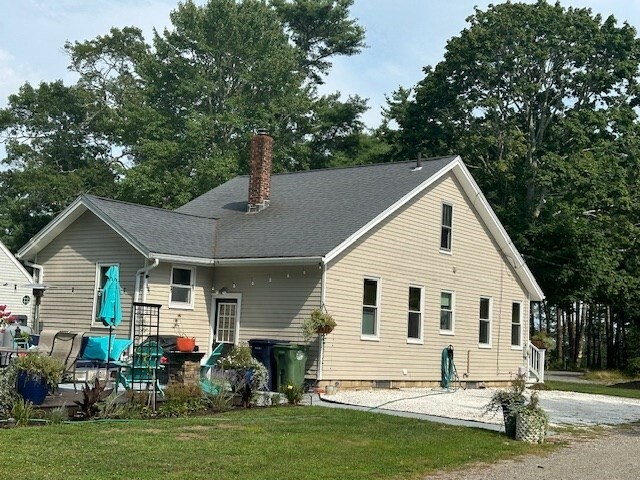 Property Photo:  59 Wareham Rd  MA 02738 