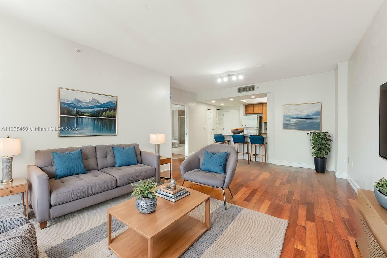 Property Photo: 2000 N Bayshore Dr 306 FL 33137
