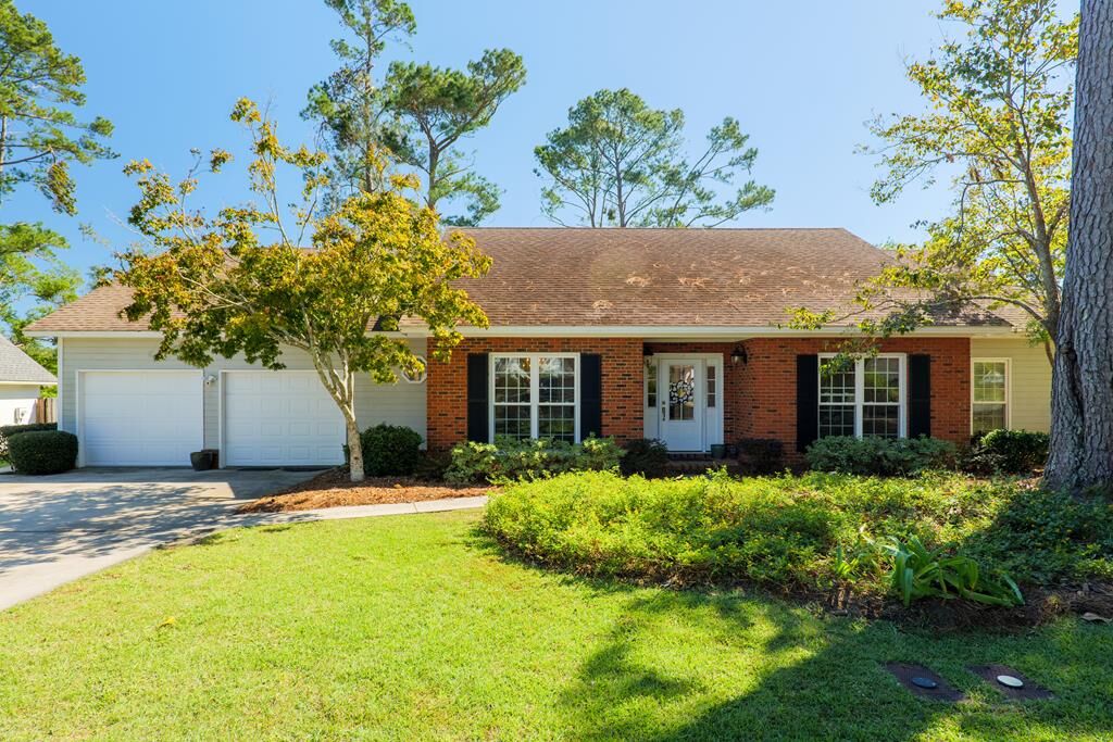 Property Photo:  2703 Pebblewood Dr  GA 31602 