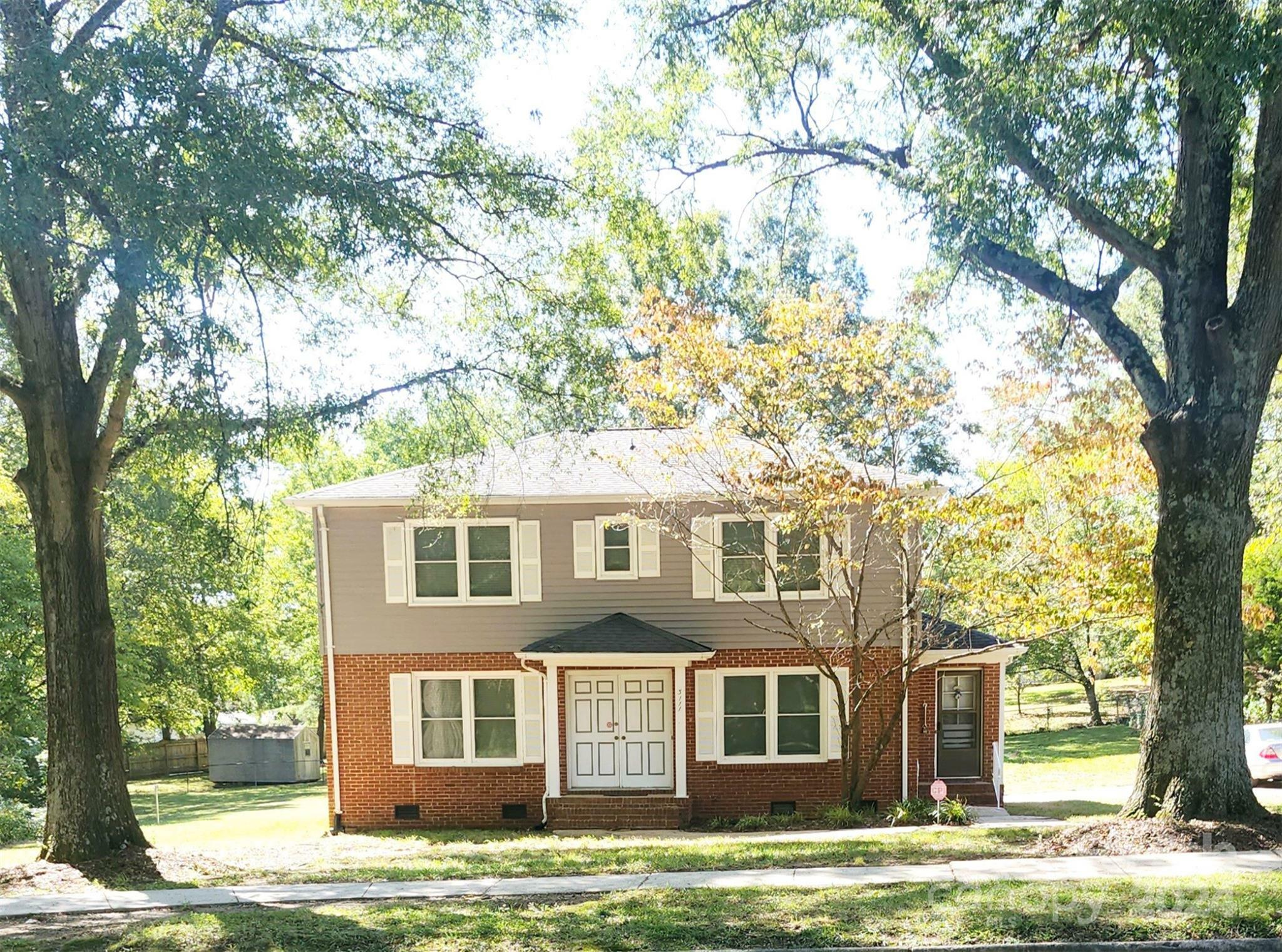 Property Photo:  3111 Sandy Porter Road  NC 28273 