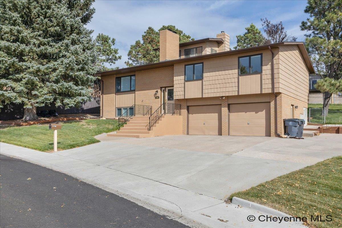 705 Ranger Dr  Cheyenne WY 82009 photo