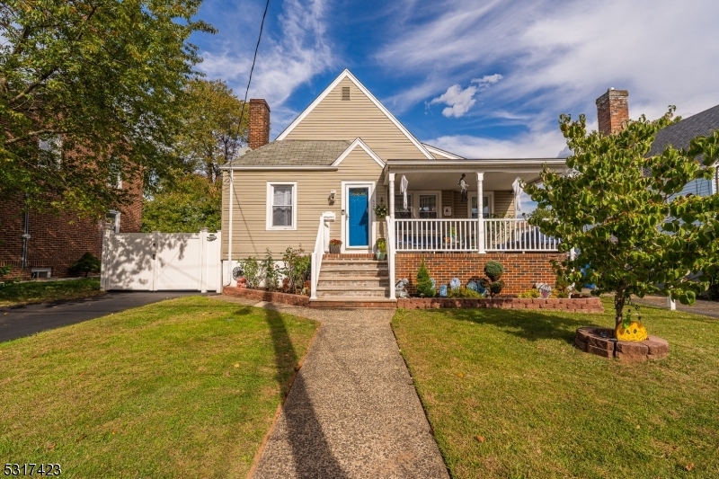 Property Photo: 426 Grant St NJ 07036