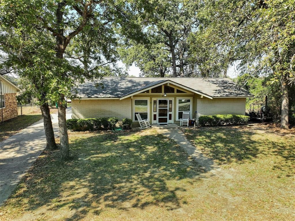 Property Photo:  6 Acapulco Lane  TX 77871 