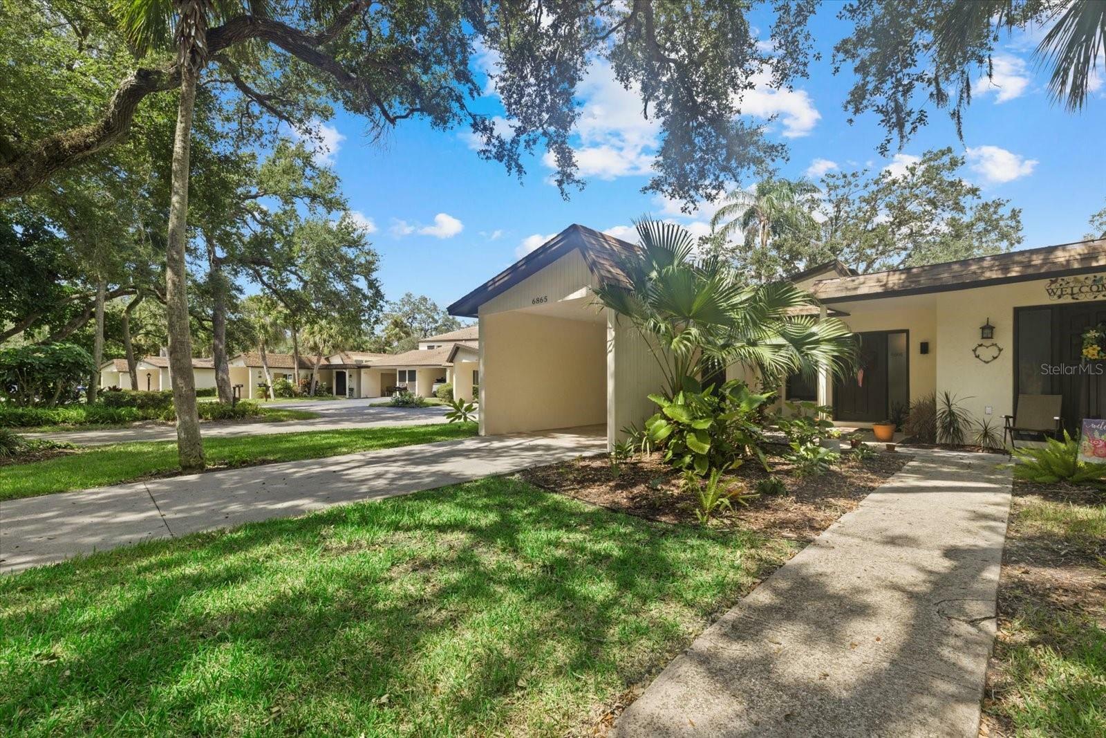 Property Photo:  6865 Woodwind Drive 76  FL 34231 