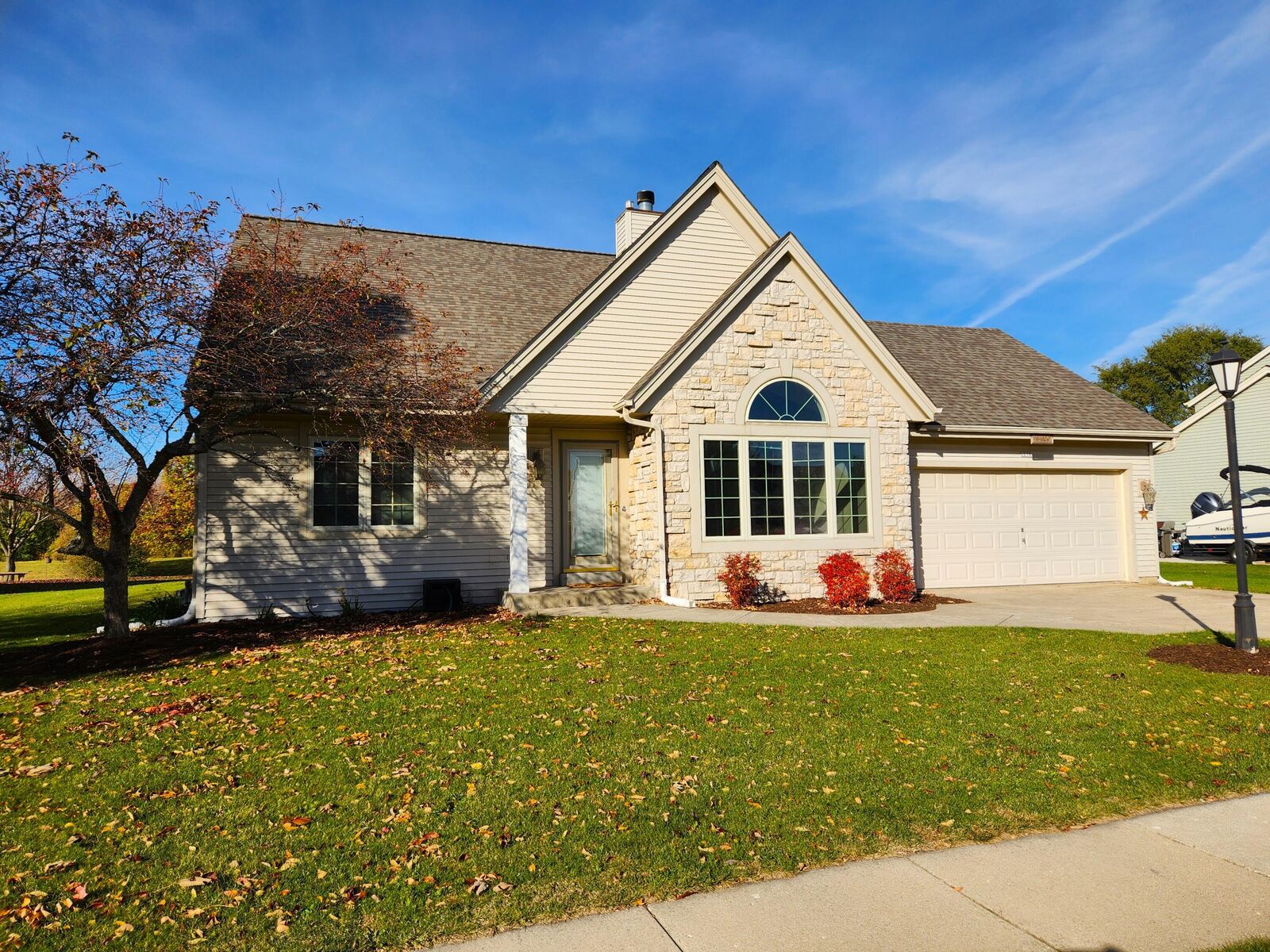 Property Photo:  1176 Sandpiper Dr  WI 53066 