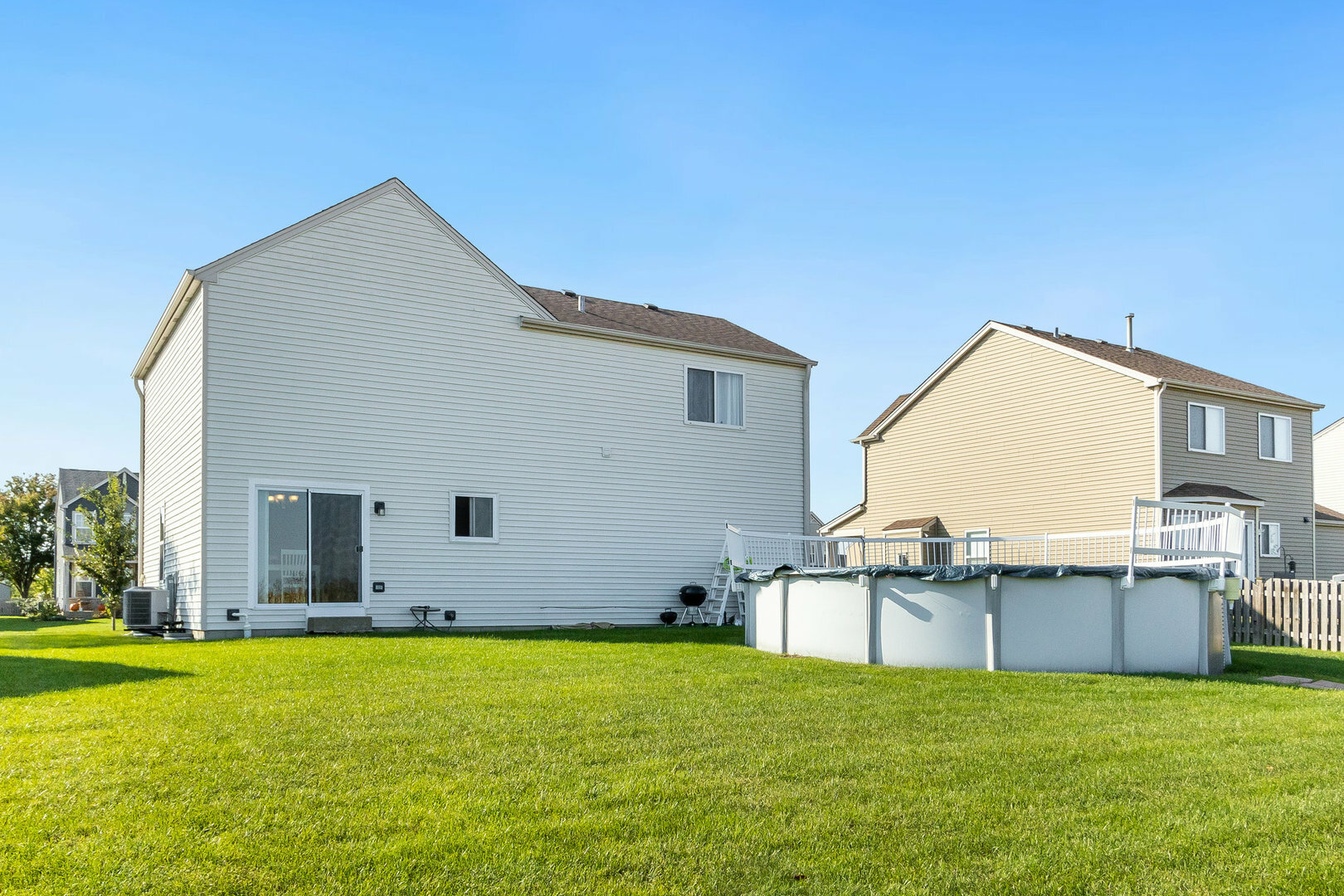 Property Photo:  329 Aster Drive  IL 60447 