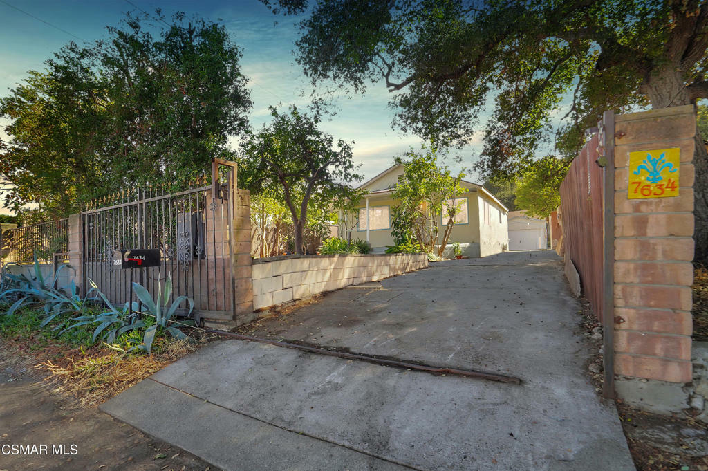 Property Photo:  7634 Valmont Street  CA 91042 