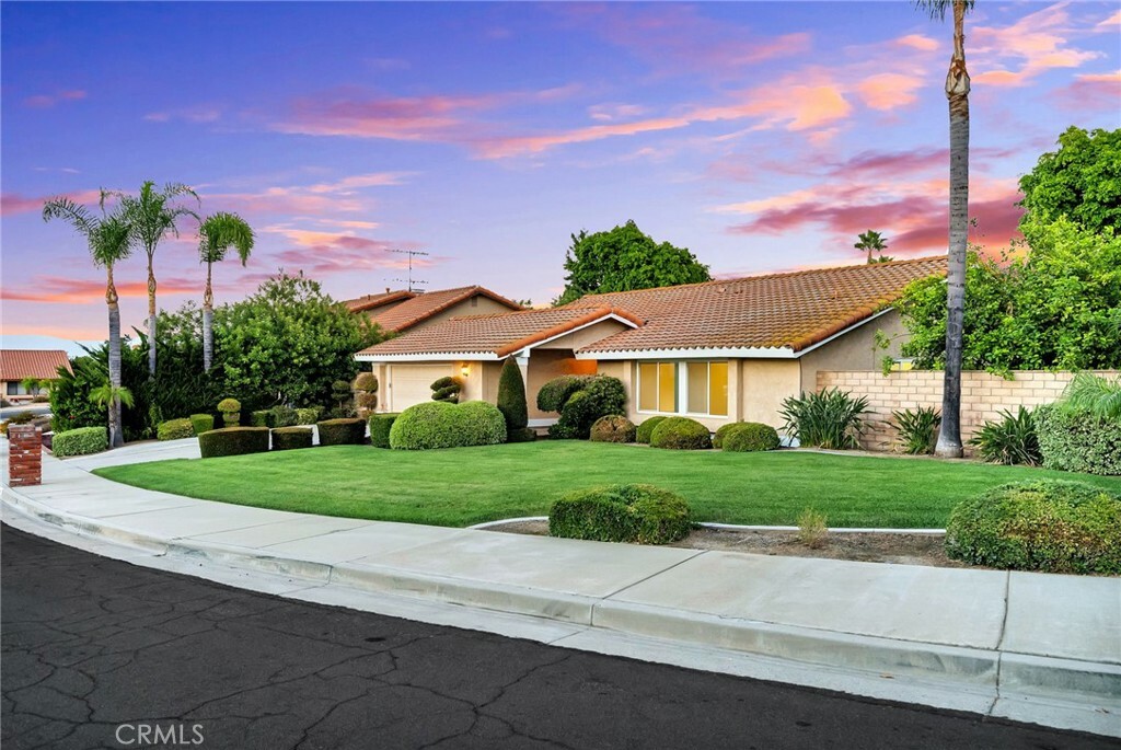 Property Photo:  6736 Redlands Court  CA 92506 