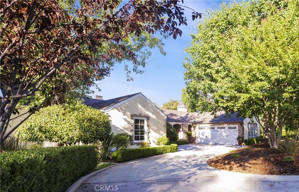 Property Photo:  1375 Knoll Road  CA 92373 