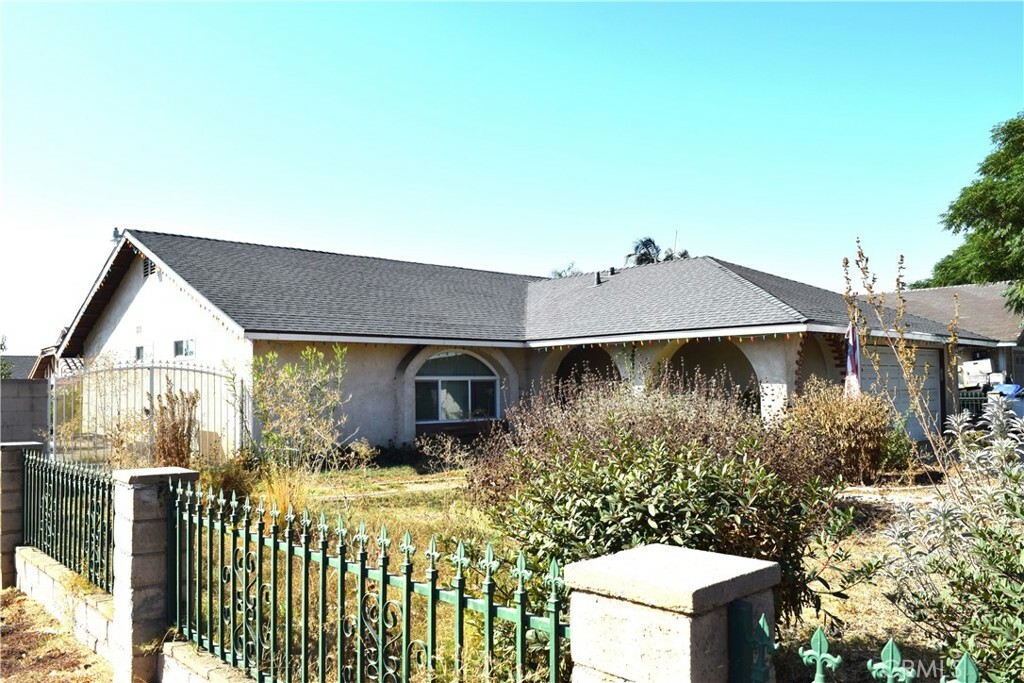 Property Photo:  4133 Howard Street  CA 91763 