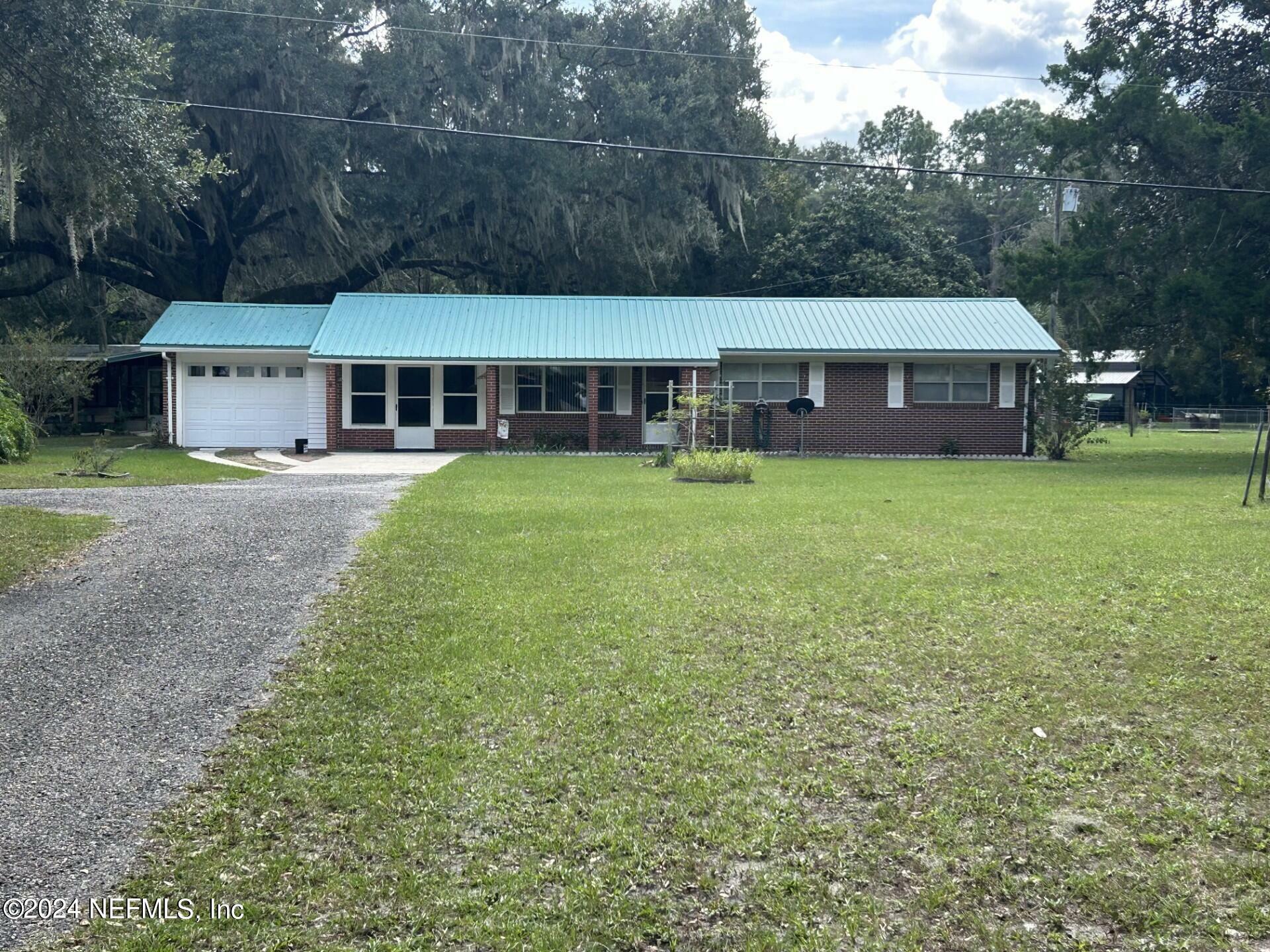 Property Photo:  4129 Silver Lake Drive  FL 32177 