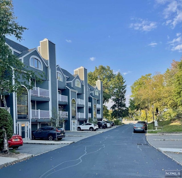 Property Photo:  14 Triumph Court A  NJ 07073 