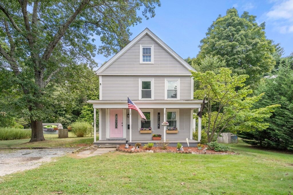 Property Photo: 36 Oakland St MA 02053