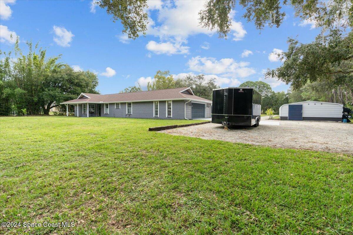 Property Photo:  4805 Valdine Avenue  FL 32926 