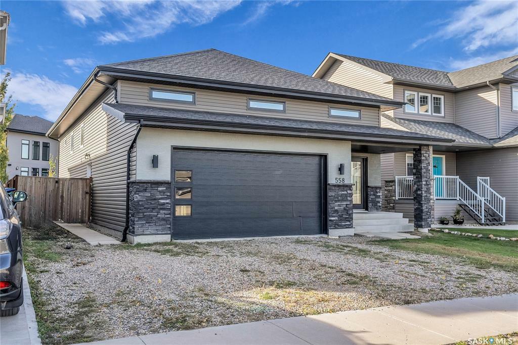 Photo de la propriété:  558 Evergreen Boulevard  SK S7W 0M8 