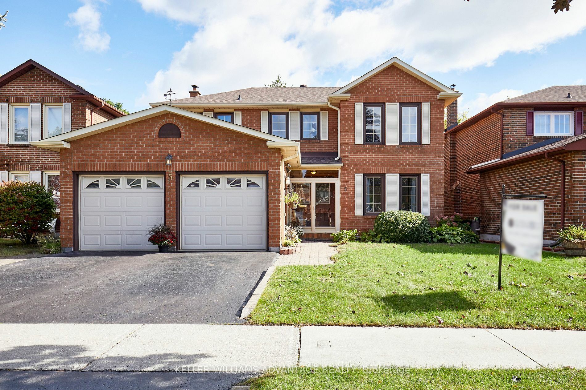 5 Calthorpe Ave  Toronto ON M1C 3S3 photo