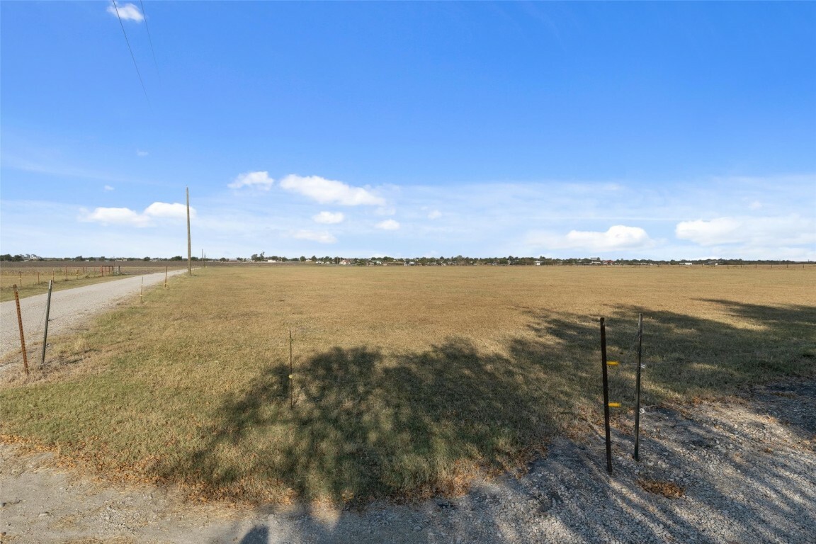 Property Photo:  19919 Fm 973 Road N  TX 78615 