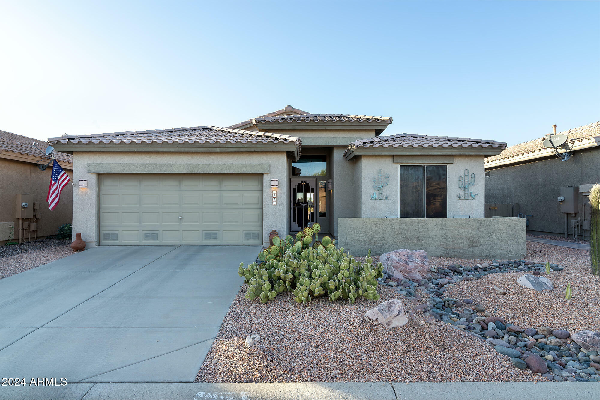 Property Photo:  6698 S Fairway Drive  AZ 85118 