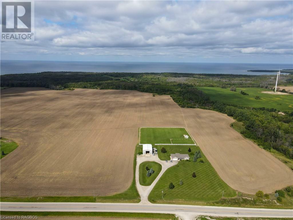 Photo de la propriété:  1041 Bruce Road 23  ON N0G 2T0 