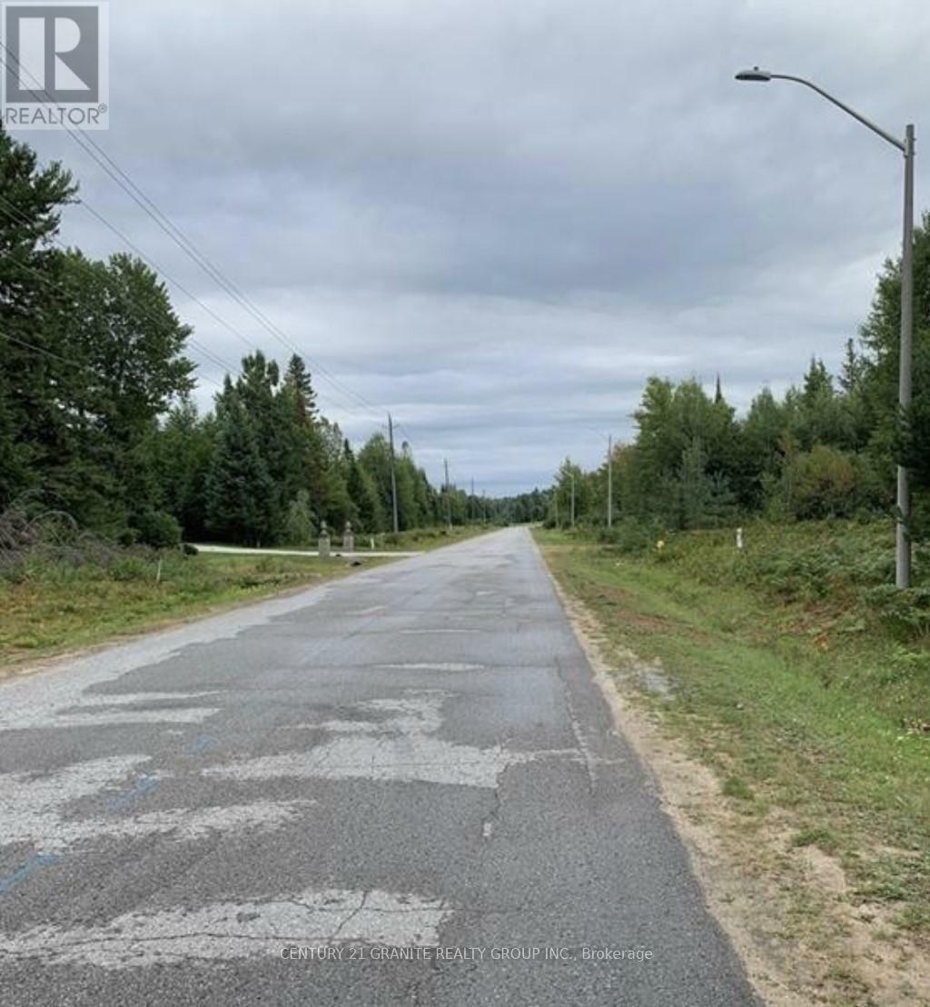 Photo de la propriété:  Lot 24 Nicklaus Drive  ON K0L 1C0 