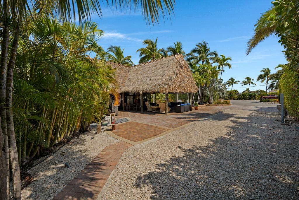 Property Photo:  2950 Overseas Highway 39  FL 33040 