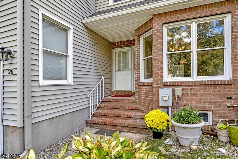 Property Photo:  26 Flemming Dr  NJ 08844 