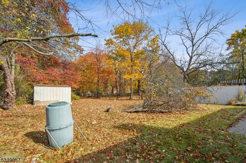 Property Photo:  663 Mount Pleasant Ave  NJ 07052 