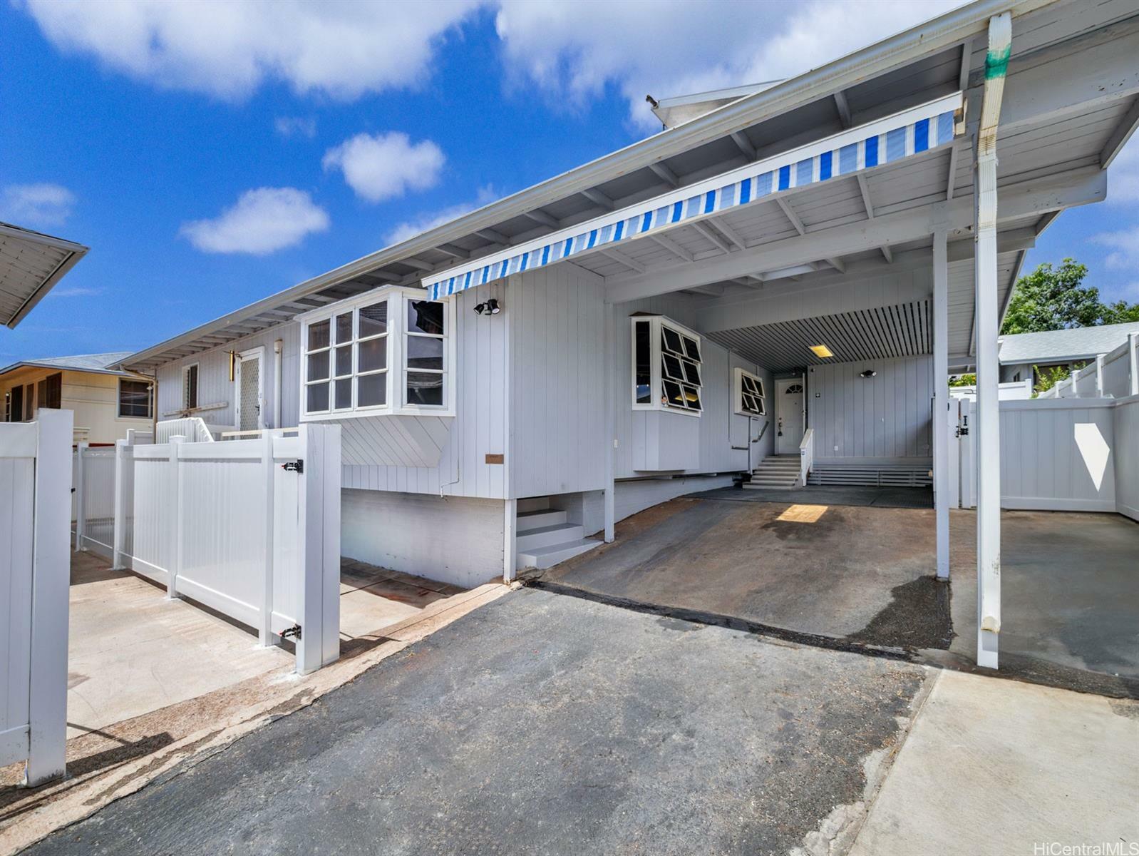 3504A-1 Wela Street  Honolulu HI 96815 photo