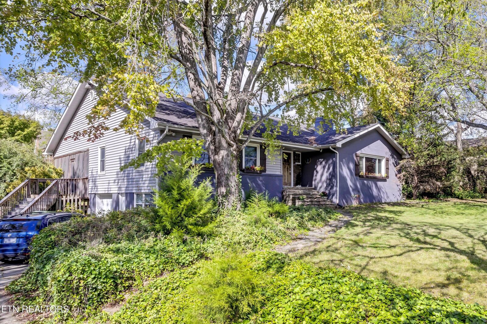 Property Photo: 1205 Redwood Ave TN 37803