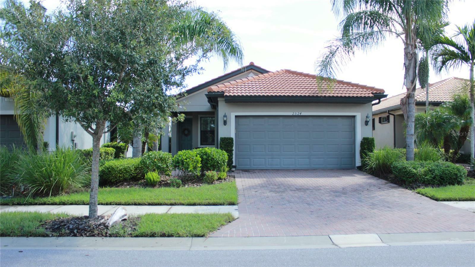 Property Photo:  2524 Daisy Drive  FL 34289 