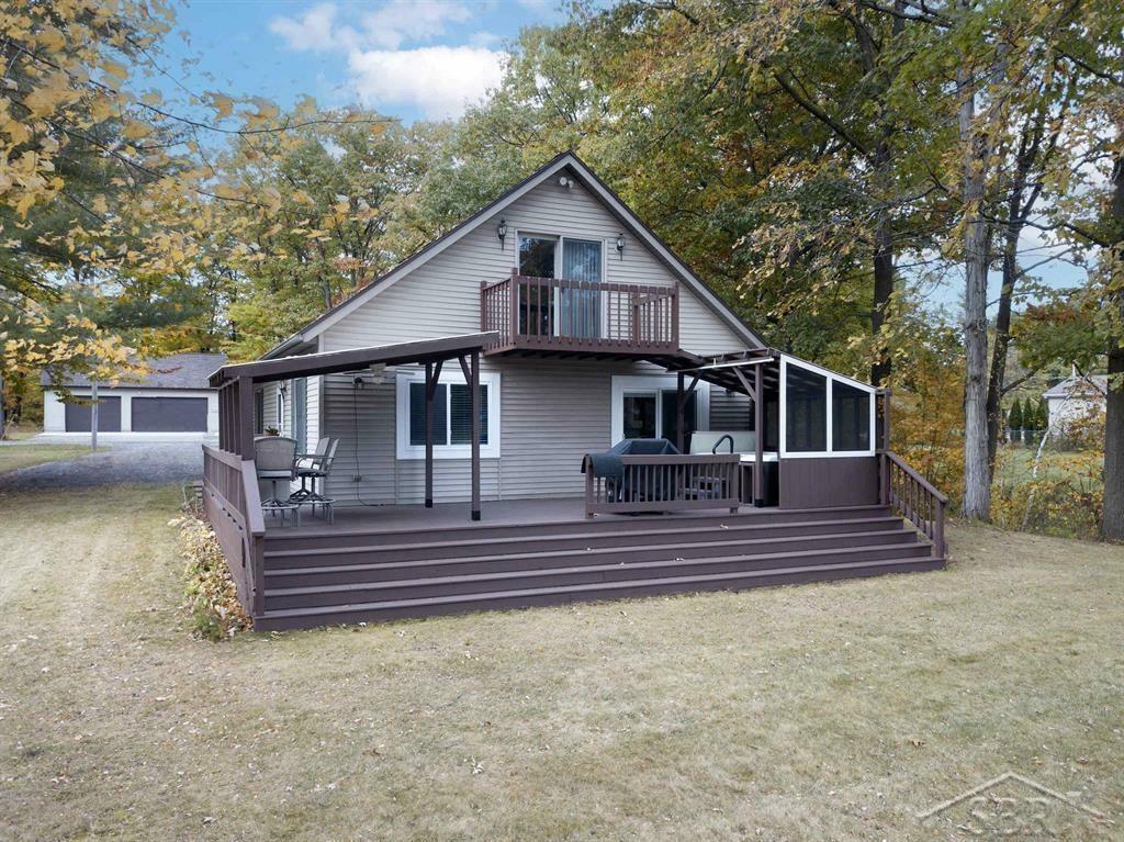 Property Photo:  5448 N Lake Sanford Road  MI 48657 