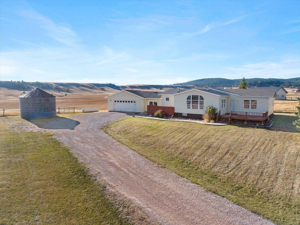 Property Photo:  19 Butch Cassidy Street  WY 82729 