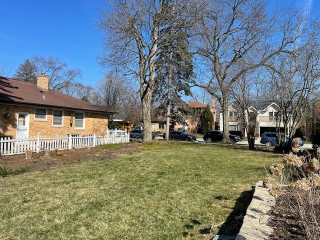 Property Photo:  7840 Kolmar Avenue  IL 60076 