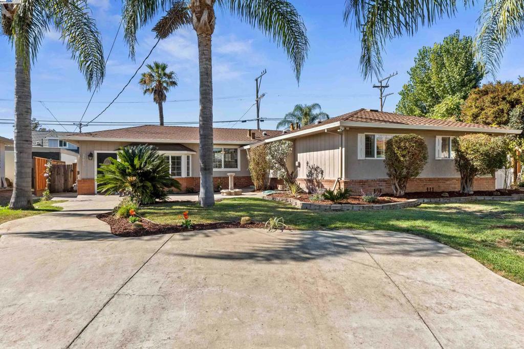 Property Photo:  38011 Temple Way  CA 94536 