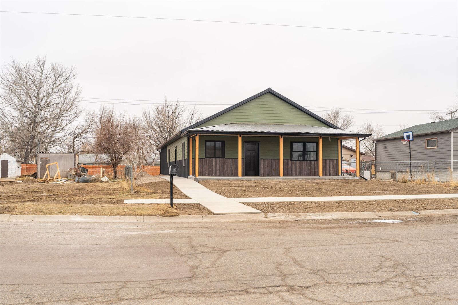 3 bed Great Falls home for sale 1440 8th Avenue NW, Great Falls, MT 59404