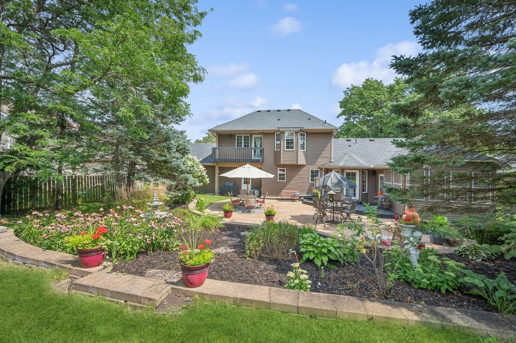 Property Photo:  1000 Lecuyer Drive  MN 55082 