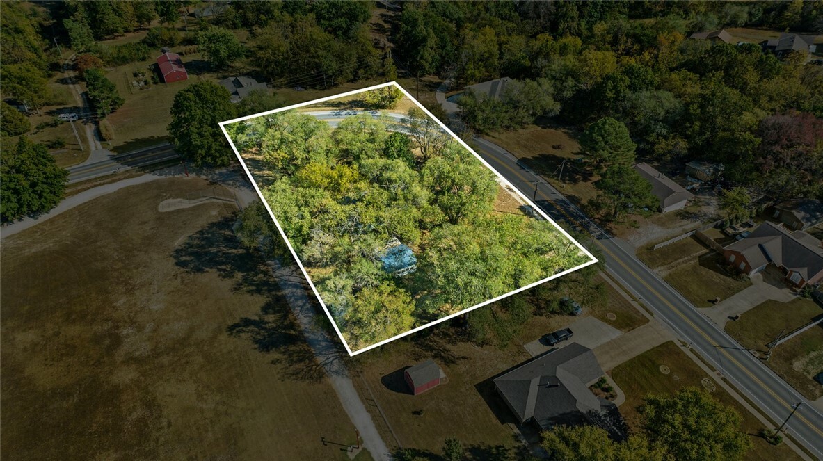 Property Photo:  2295 Hayden Road  AR 72751 