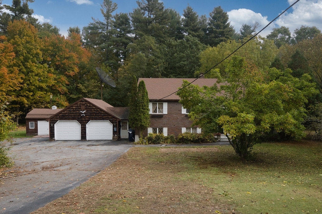 Property Photo:  1037 Mammoth Road  MA 01826 